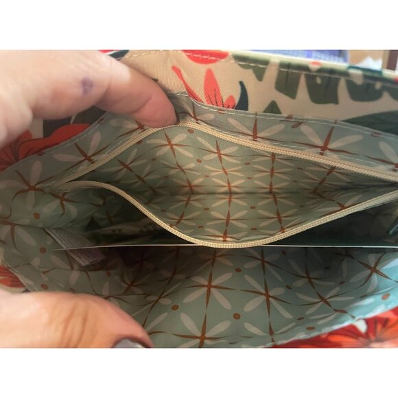 NEW!  Lug Plié Crossbody Bag Lush Luah NEW - Picture 10 of 14